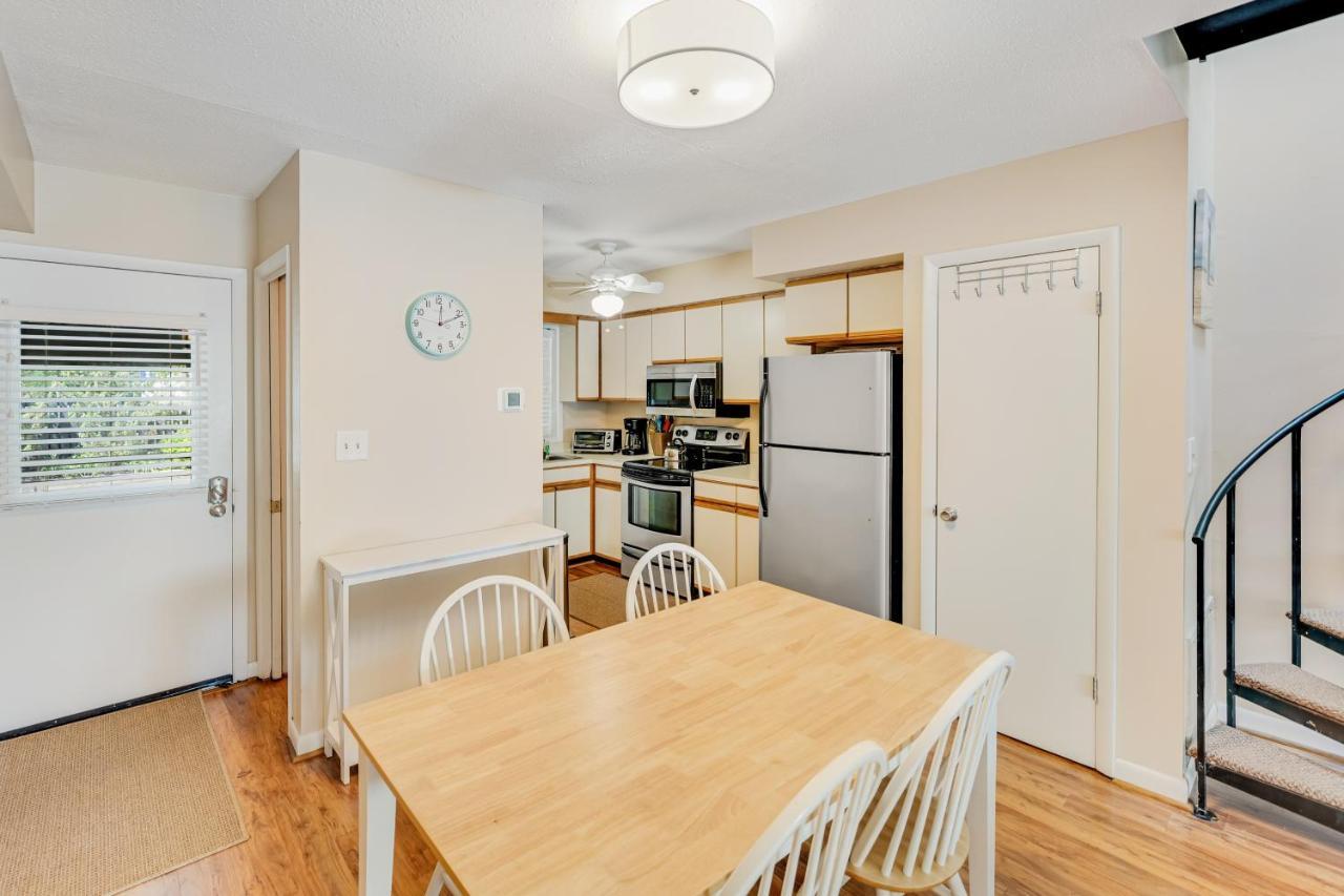 Scarborough Village - 245 Country Club Dr, Unit #608 Rehoboth Beach Exterior foto
